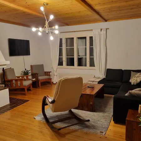 The River House & Riverside Sauna Holiday home *